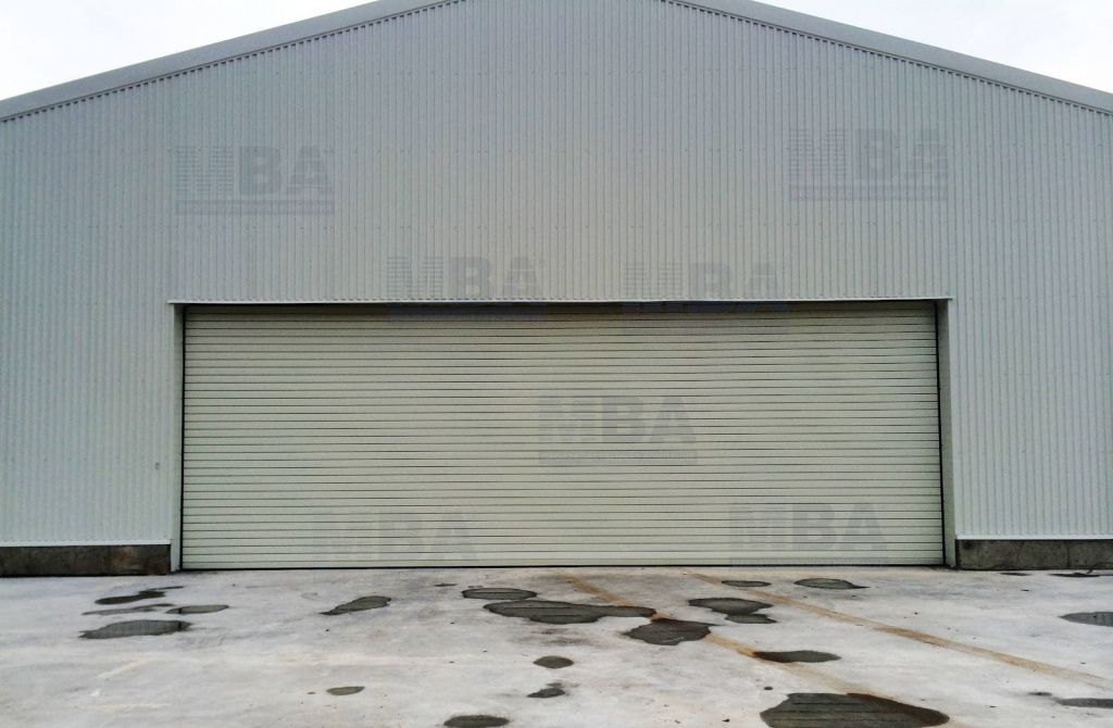 large hangar gates большие ангарные ворота